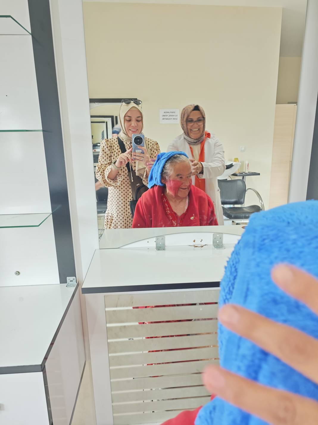 Kırmızı bir hayatın ünlü kahramanına Konya’da yüz güldüren dokunuş 12